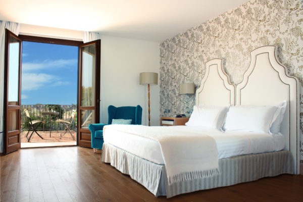 Out-Of-Bounds_Donnafugata_hotell