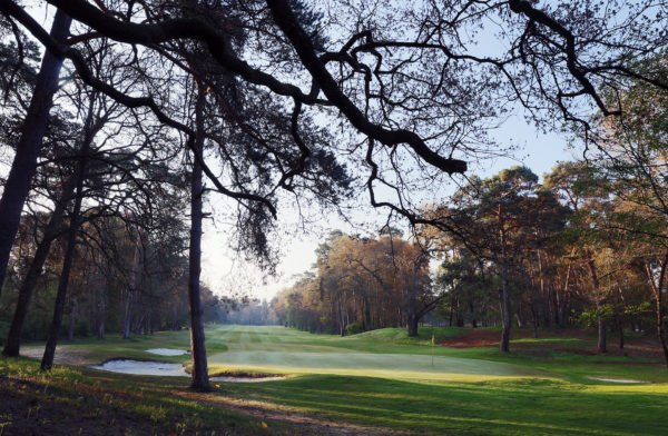 Out-Of-Bounds_Ryder-Cup_Golf-Fontainebleau