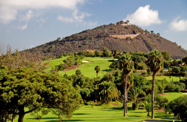 Out-Of-Bounds_Bandama_golfbana