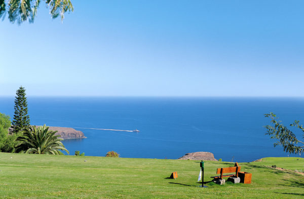Out-Of-Bounds_LaGomera_golf