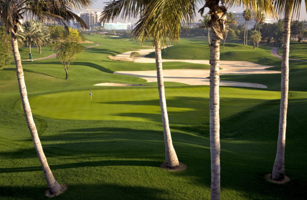 Out-Of-Bounds_DubaiCreekYachtClub_golfbana