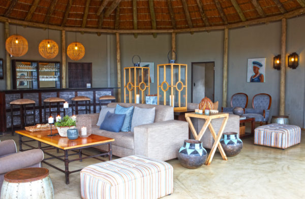 Out-Of-Bounds_Thanda-Tented-Camp_hotell
