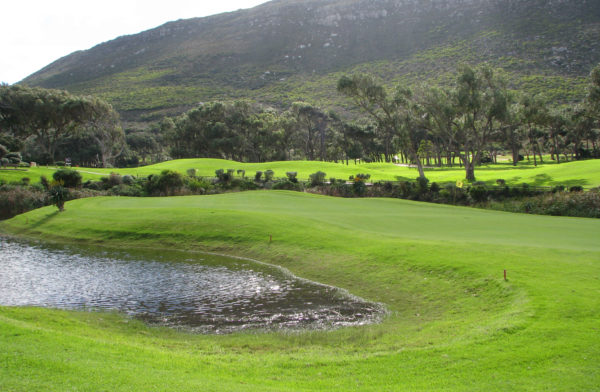 Out-Of-Bounds_Clovelly-GCgolfbana