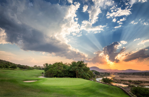 Out-Of-Bounds_Leopard-Creek-Golf-Course_golfbana