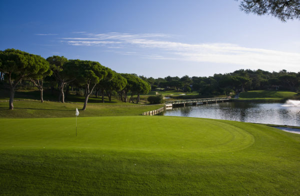 Out-Of-Bounds_Quinta-Do Lago-South_golfbana