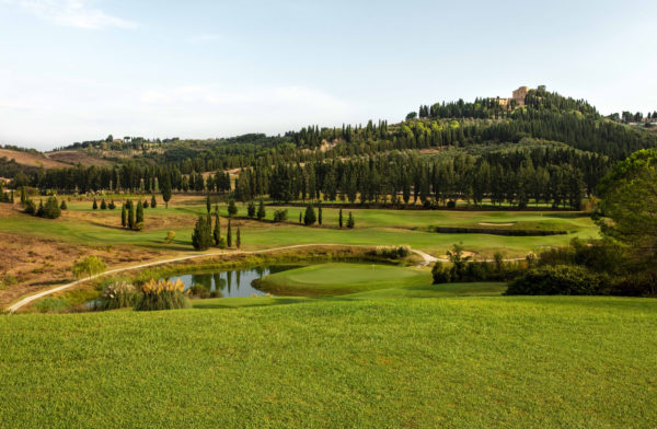 Out-Of-Bounds_Castelfalfi-Golf-golf